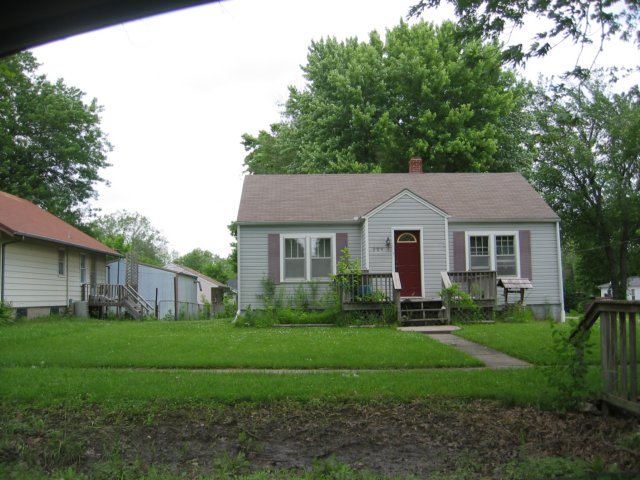 houseinarchie.jpg
