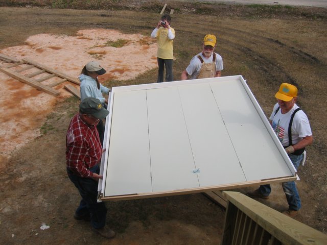 movingdoor3.jpg