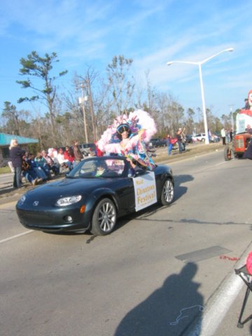 wavelandparade2.jpg