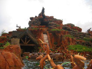 disneyparkride2.jpg